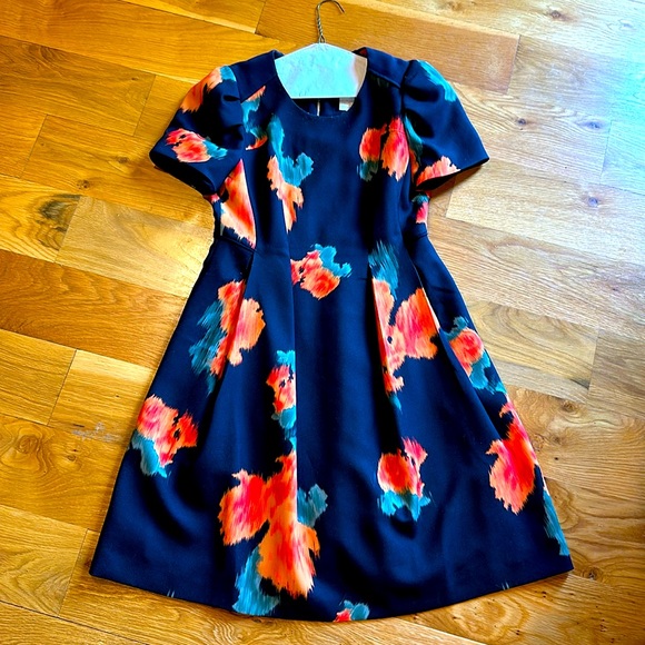 McGinn Dresses & Skirts - Anthropologie dress size 6
